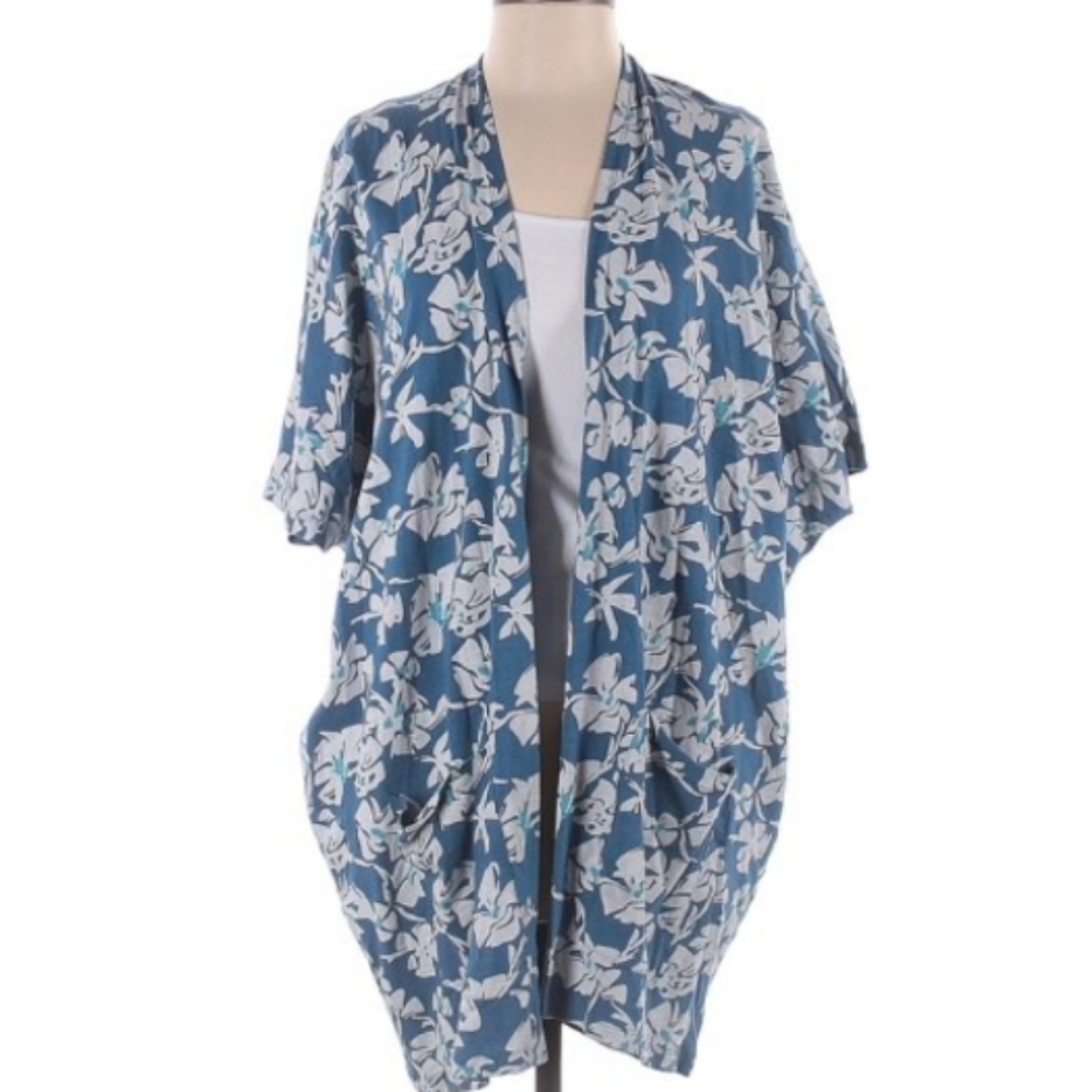 Known Supply (Size M/L) Teal Floral Print Hawaiian Cover Up (NWT)